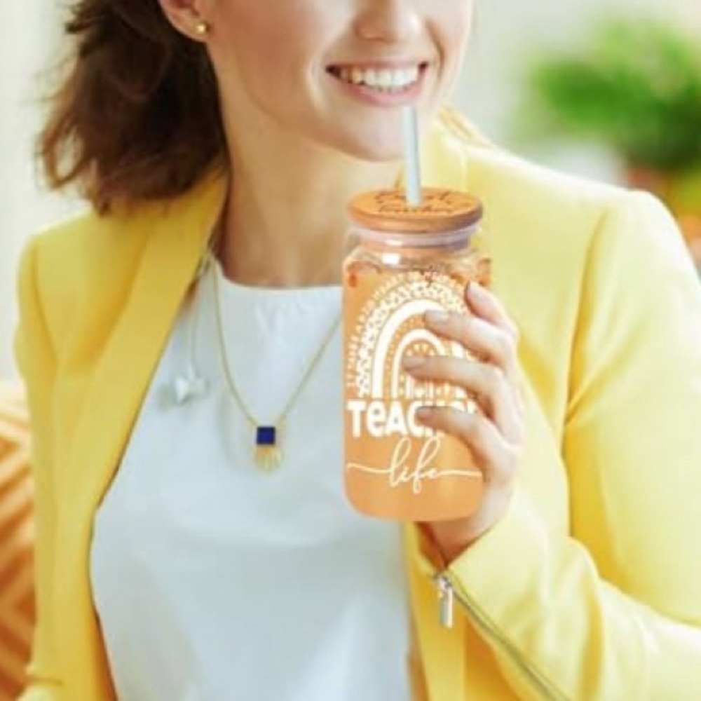Bundle up with two very cute water cups